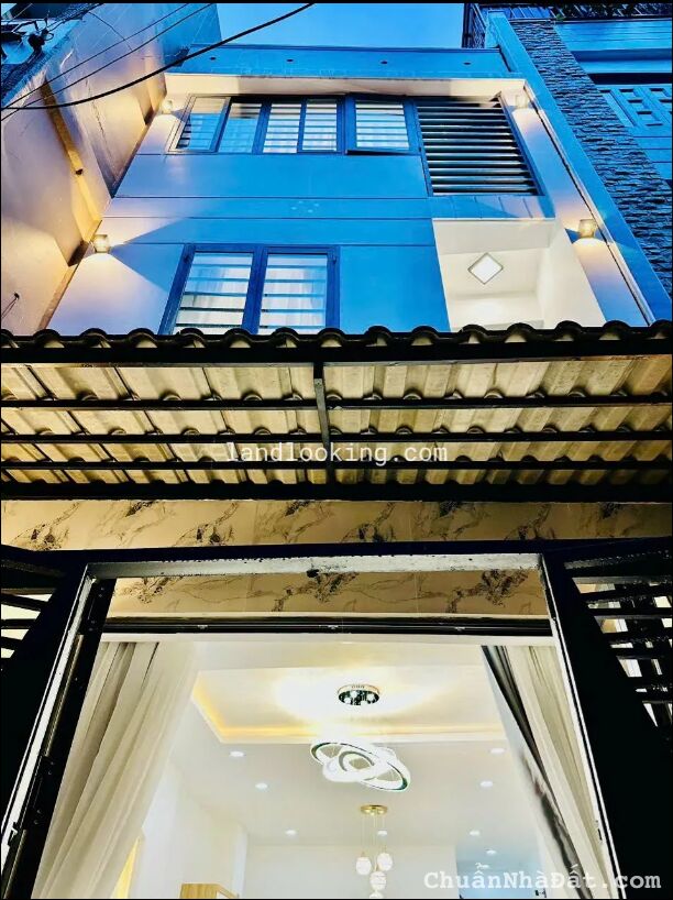 Bán gấp! căn nhà ngay Đai Học Tài Nguyên Môi Trường, đường Lê Văn Sỹ,P 10, Q Phú Nhuận. Giá 2 tỷ 3.