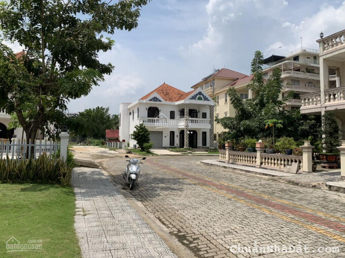 Cần bán lô đất 80m2 cạnh khu Villa An Phú Đông, MT đường An Phú Đông, P13, Quận 12. Giá chỉ 1 tỷ 9.