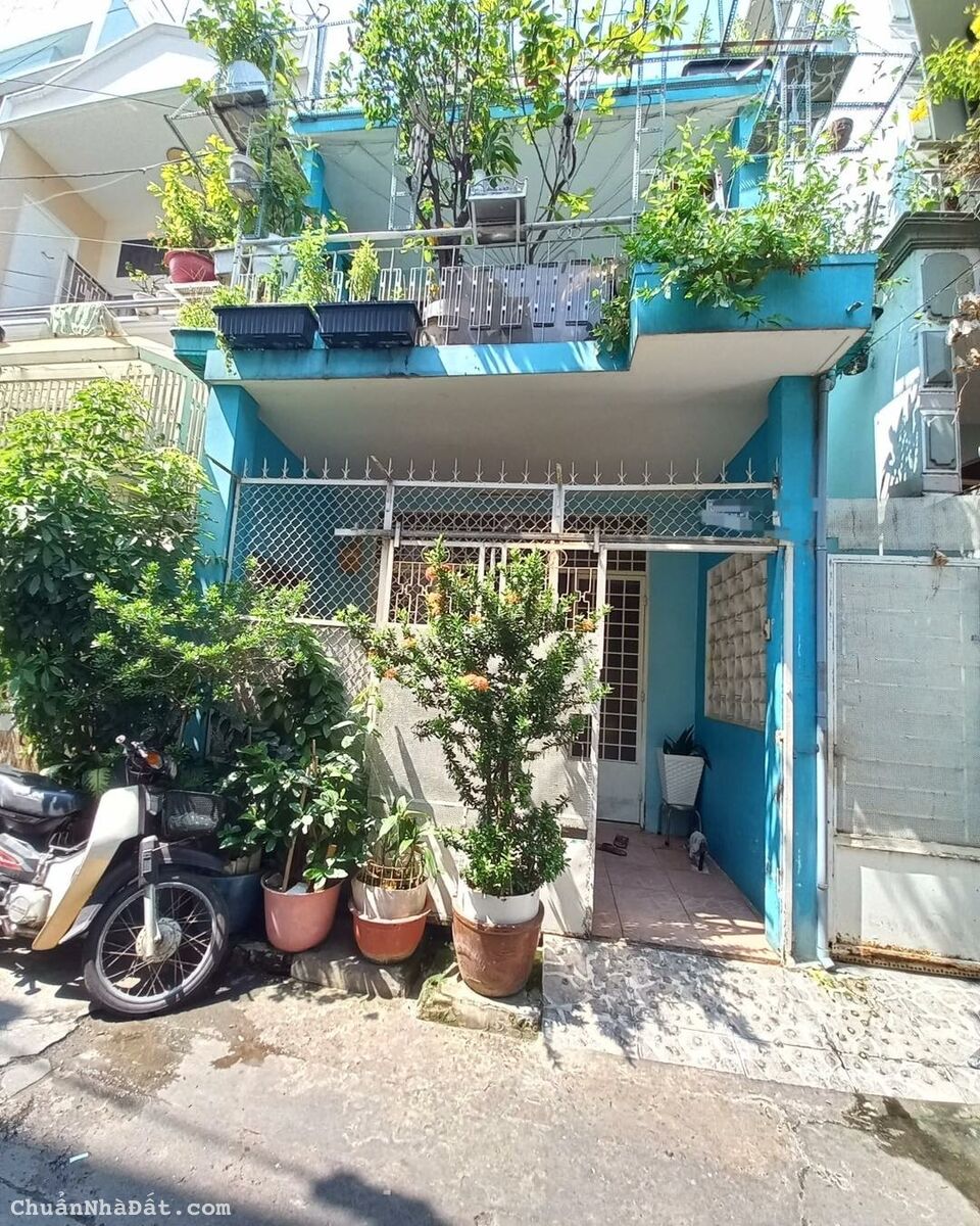 📣 BÌNH THẠNH NHÀ 80M2 - 2 TẦNG - 5PN - GẦN BÀ CHIỂU & HÀNG XANH - GIÁP QUẬN 1 - TIỆN XÂY MỚI- CHDV 📣 BÌNH THẠNH NHÀ 80M2 - 2 TẦNG - 5PN - GẦN BÀ CHIỂU & HÀNG XANH - GIÁP QUẬN 1 - TIỆN XÂY MỚI- CHDV