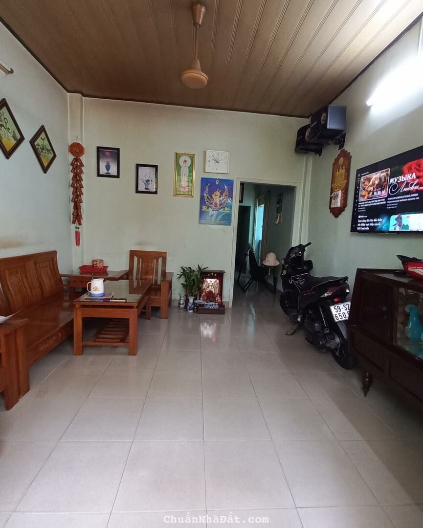 📣 BÌNH THẠNH NHÀ 80M2 - 2 TẦNG - 5PN - GẦN BÀ CHIỂU & HÀNG XANH - GIÁP QUẬN 1 - TIỆN XÂY MỚI- CHDV 📣 BÌNH THẠNH NHÀ 80M2 - 2 TẦNG - 5PN - GẦN BÀ CHIỂU & HÀNG XANH - GIÁP QUẬN 1 - TIỆN XÂY MỚI- CHDV