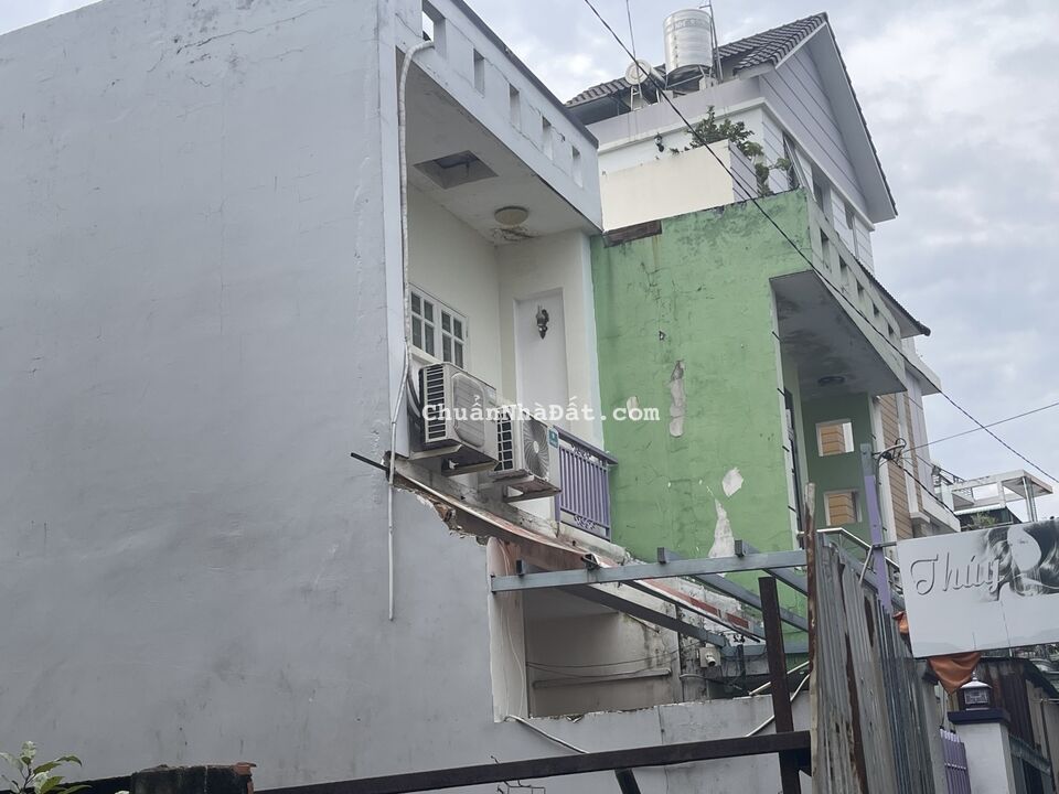 KHU VI.P BÊN SÔNG - 150M2 - NGANG 15M - GẦN PHẠM VĂN ĐỒNG, THỦ ĐỨC KHU VI.P BÊN SÔNG - 150M2 - NGANG 15M - GẦN PHẠM VĂN ĐỒNG, THỦ ĐỨC