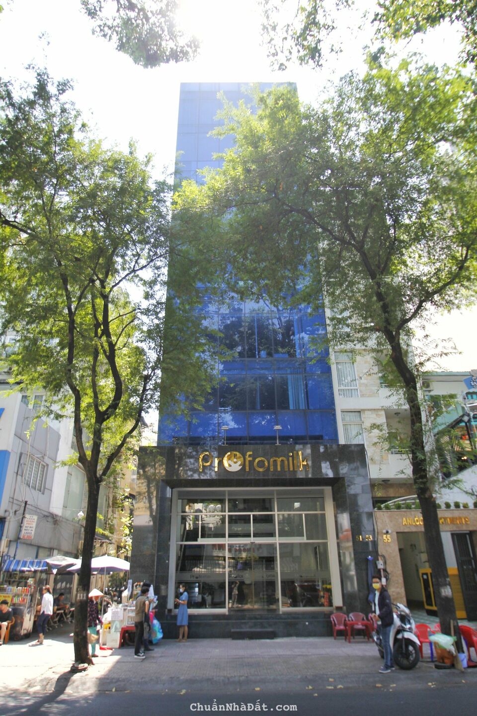 Cho thuê văn phòng 105m2 đường Võ Văn Tần, Quận 3 ngay góc Trần Quốc Thảo 39tr