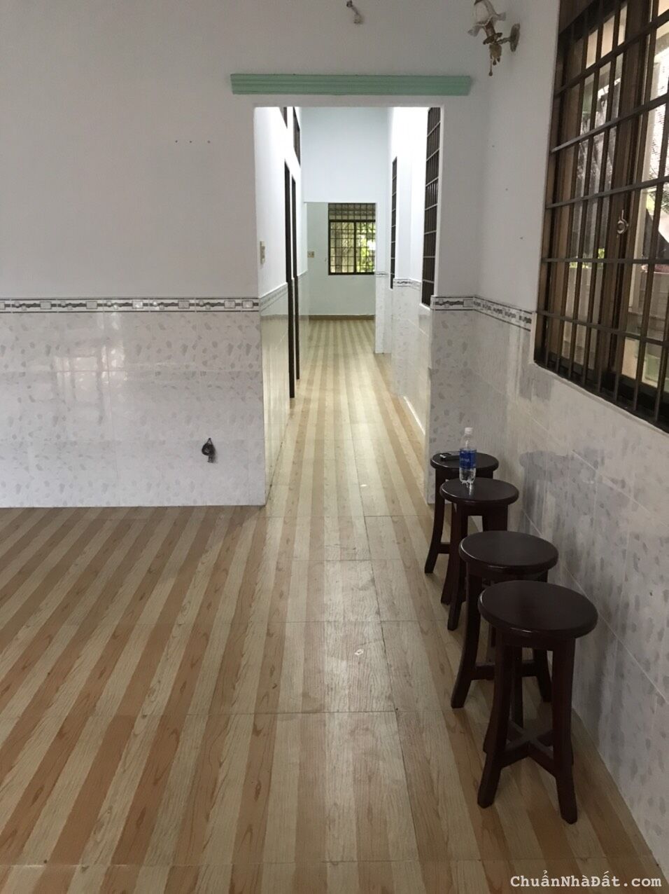 CHÍNH CHỦ CẦN BÁN GẤP NHÀ VÀ SÂN VƯỜN DỪA VỚI THỔ CƯ 300m² Tại Trà Vinh