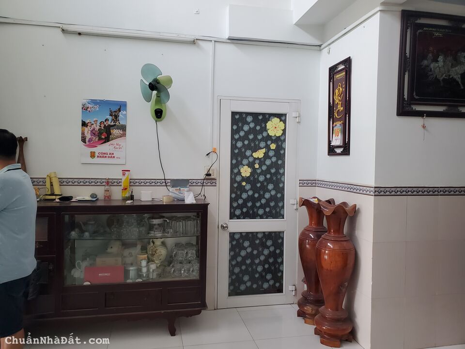 Bán Nhà Riêng Mặt Tiền Ngang 7m Đường Võ Văn Kiệt (Vành Đai), thành phố Trà Vinh
