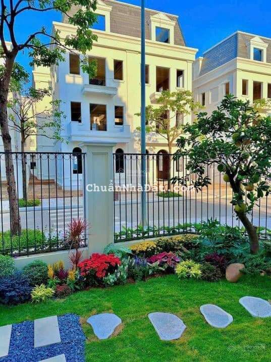 Biệt thự Solasta Maison Hà Đông giá tốt 