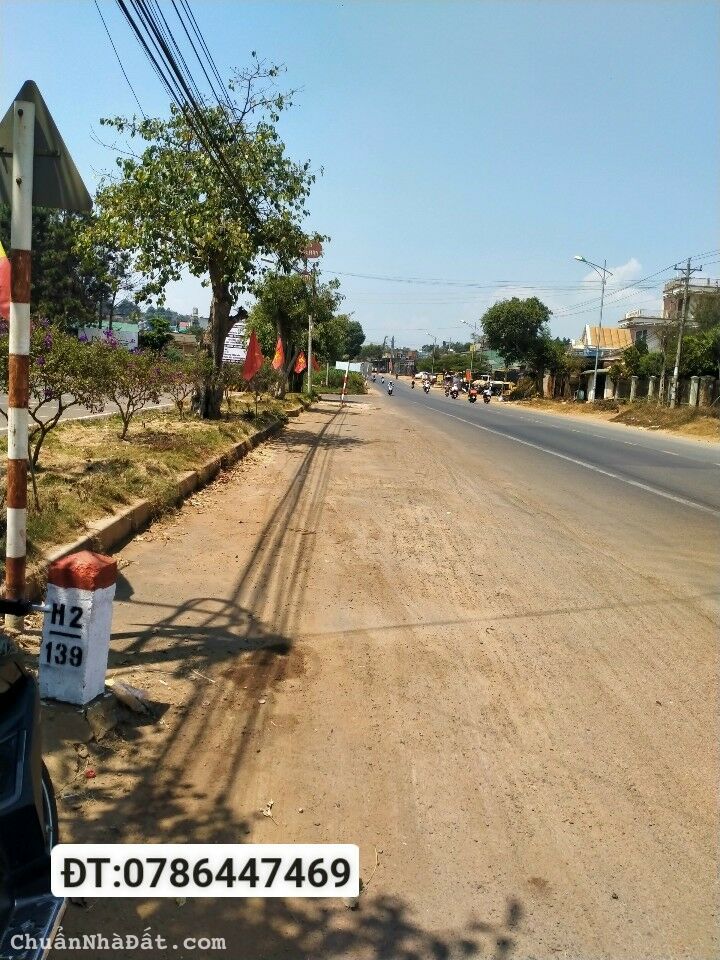 20 m mđ nhựa giá rẻ cần bán 20 m mđ nhựa giá rẻ cần bán