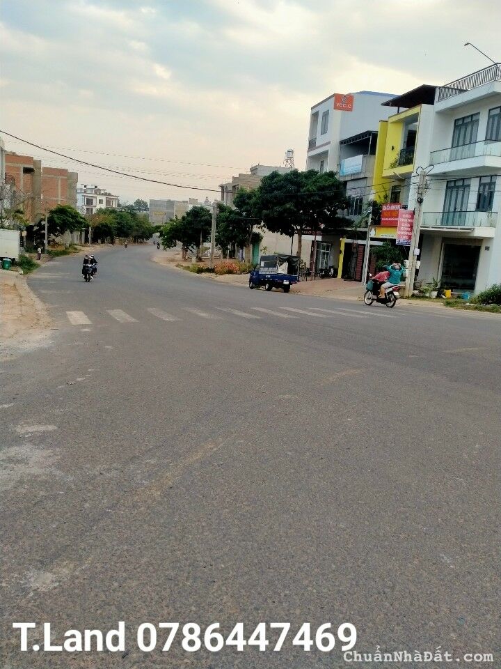 Nền Biệt thự kdc cần bán gấp ngộp Nền Biệt thự kdc cần bán gấp ngộp