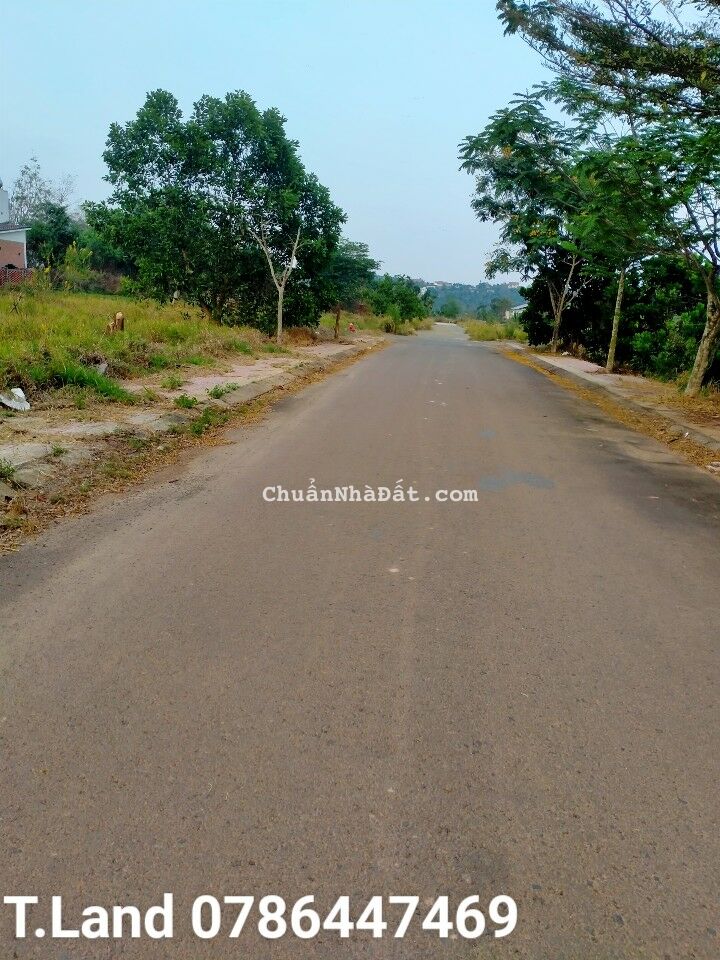 Nền Biệt thự kdc cần bán gấp ngộp Nền Biệt thự kdc cần bán gấp ngộp