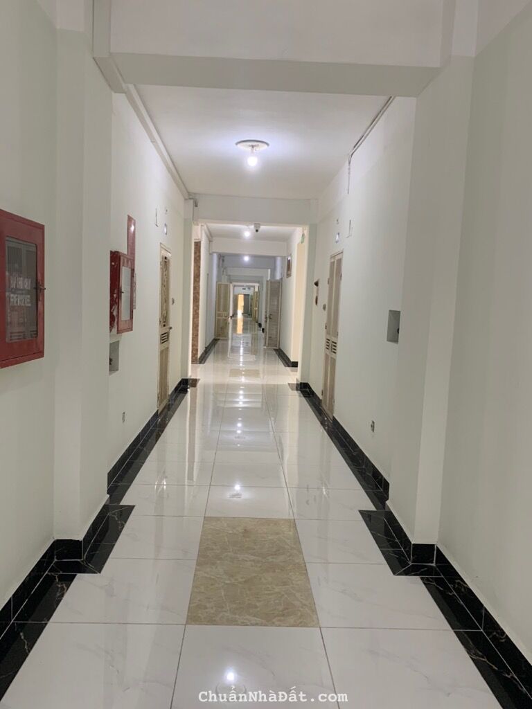 Bán chung cư Nam Trung Yên Cầu Giấy diện tích 71m2 giá bán 2.67 tỷ