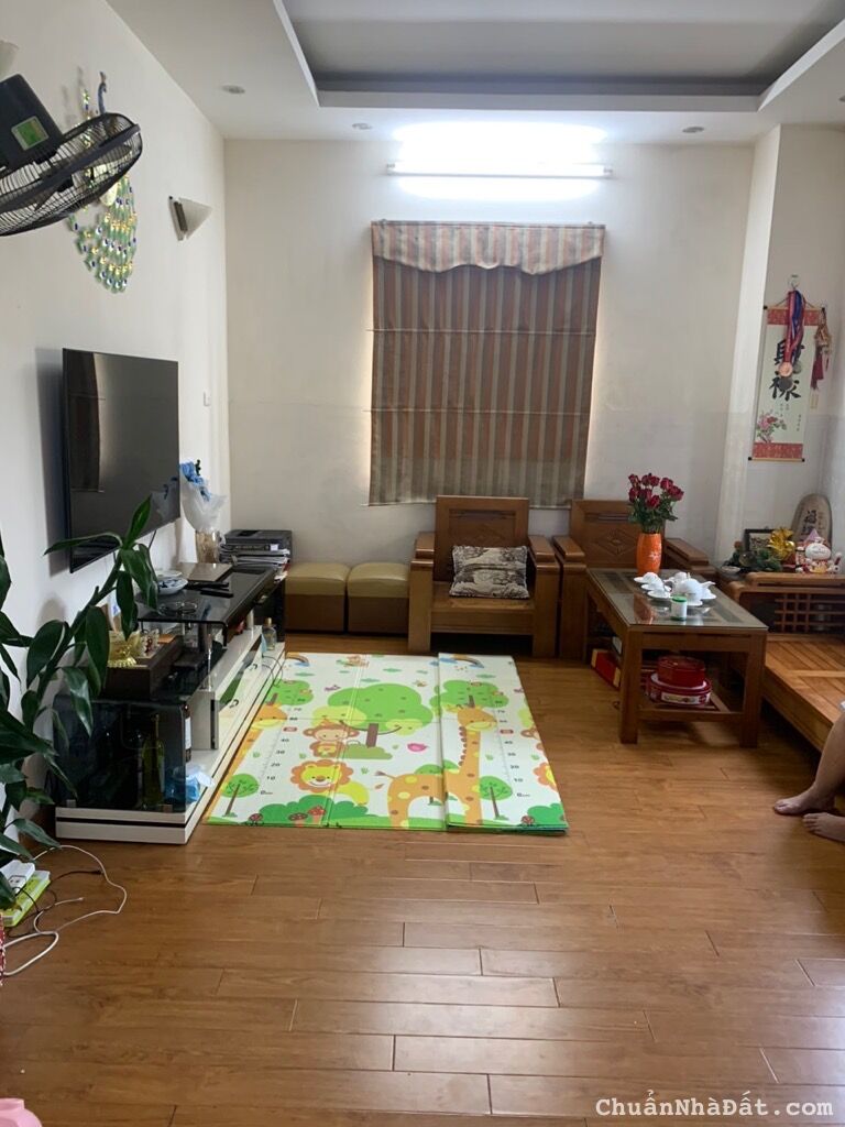 Bán chung cư Nam Trung Yên Cầu Giấy diện tích 71m2 giá bán 2.67 tỷ