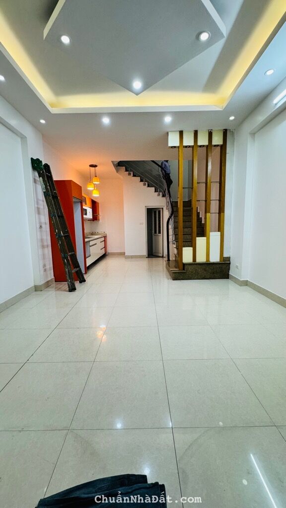 Bán nhà Trần Cung Bắc Từ Liêm diện tích 35m2 giá bán 5.05 tỷ