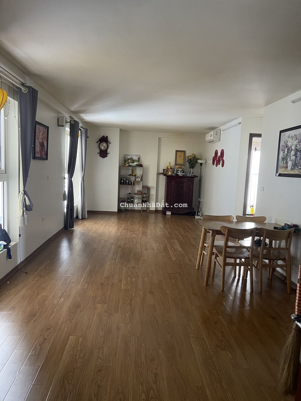 Cho thuê căn hộ chung cư Berriver Jardin 390 Nguyễn Văn Cừ Long Biên Hà Nội 3pn 110m2 full đồ