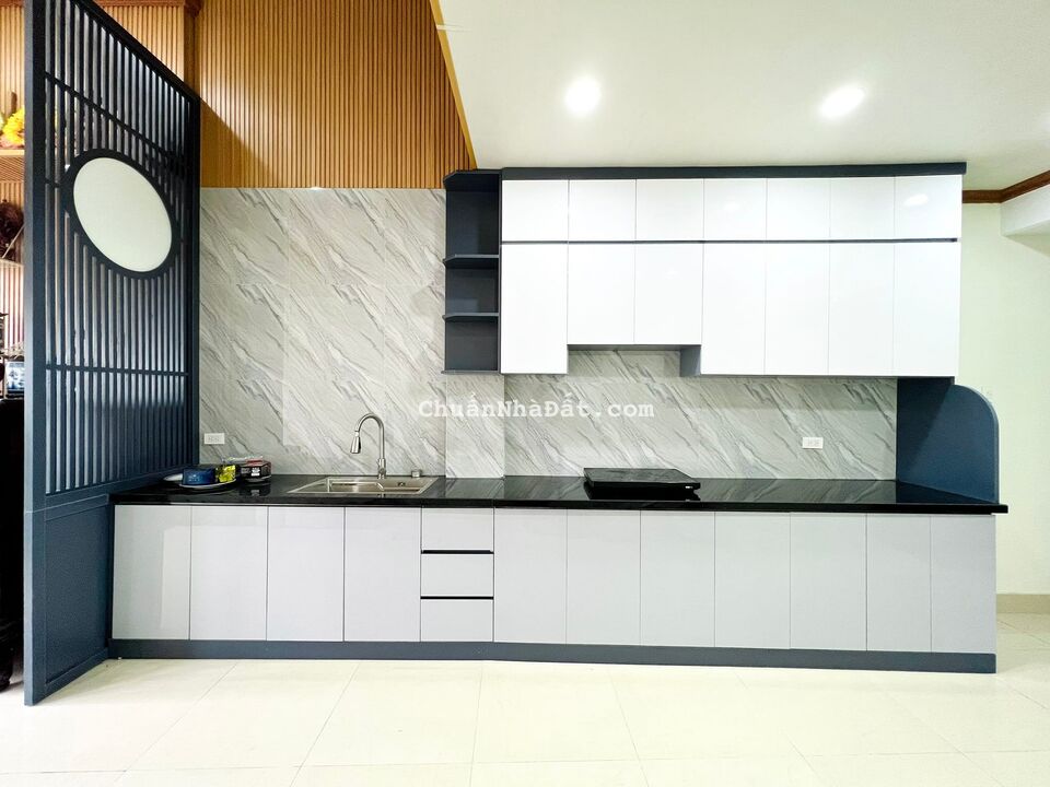 BÁN NHÀ MỚI ĐẸP 20M RA PHỐ 45M 8T MT3.5 7.5 TỶ KIM MÃ Ô TÔ TRÁNH KINH DOANH