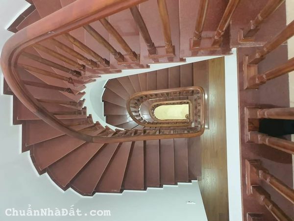 BÁN NHÀ ĐẸP KINH DOANH NGÕ Ô TÔ 70M2 5T MT5 17 TỶ TRẦN QUỐC HOÀN PHÂN LÔ VIP