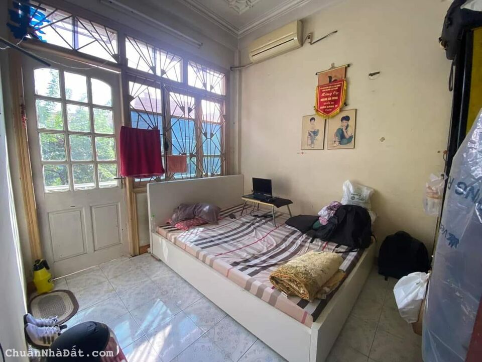 BÁN NHÀ MẶT TIỀN RỘNG GARA Ô TÔ 35M 5T MT6.5 8 TỶ HOÀNG HOA THÁM KINH DOANH Ô TÔ TRÁNH DỪNG ĐỖ NGÀY