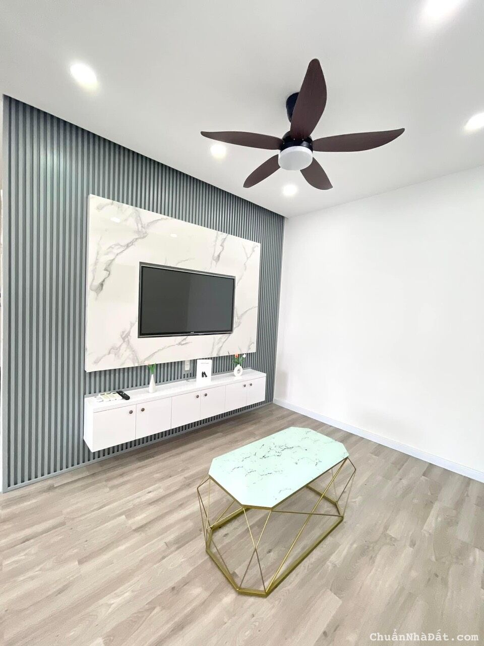 BOOKING CĂN HỘ VIEW BIỂN MƯỜNG THANH VIỄN TRIỀU, NHA TRANG, GIÁ CHỈ 900K/ĐÊM