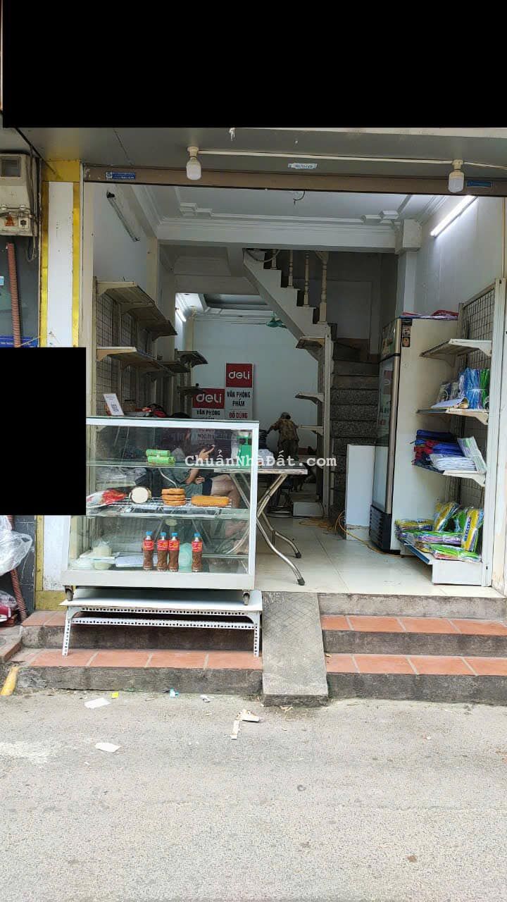 Cho thuê nhà mặt phố Trung Liệt - Đống Đa 30m x 4T giá 14tr, ô tô, kinh doanh 