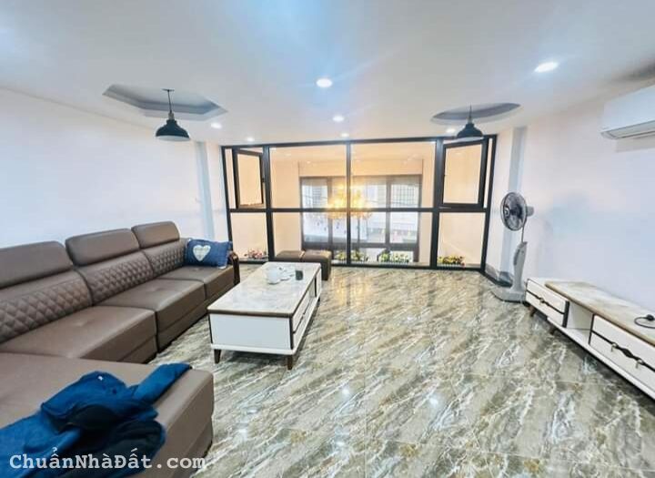 Cho thuê nhà mặt phố Lạc Long Quân Tây Hồ 35m*5T, MT 6M giá 25 triệu Cho thuê nhà mặt phố Lạc Long Quân Tây Hồ 35m*5T, MT 6M giá 25 triệu