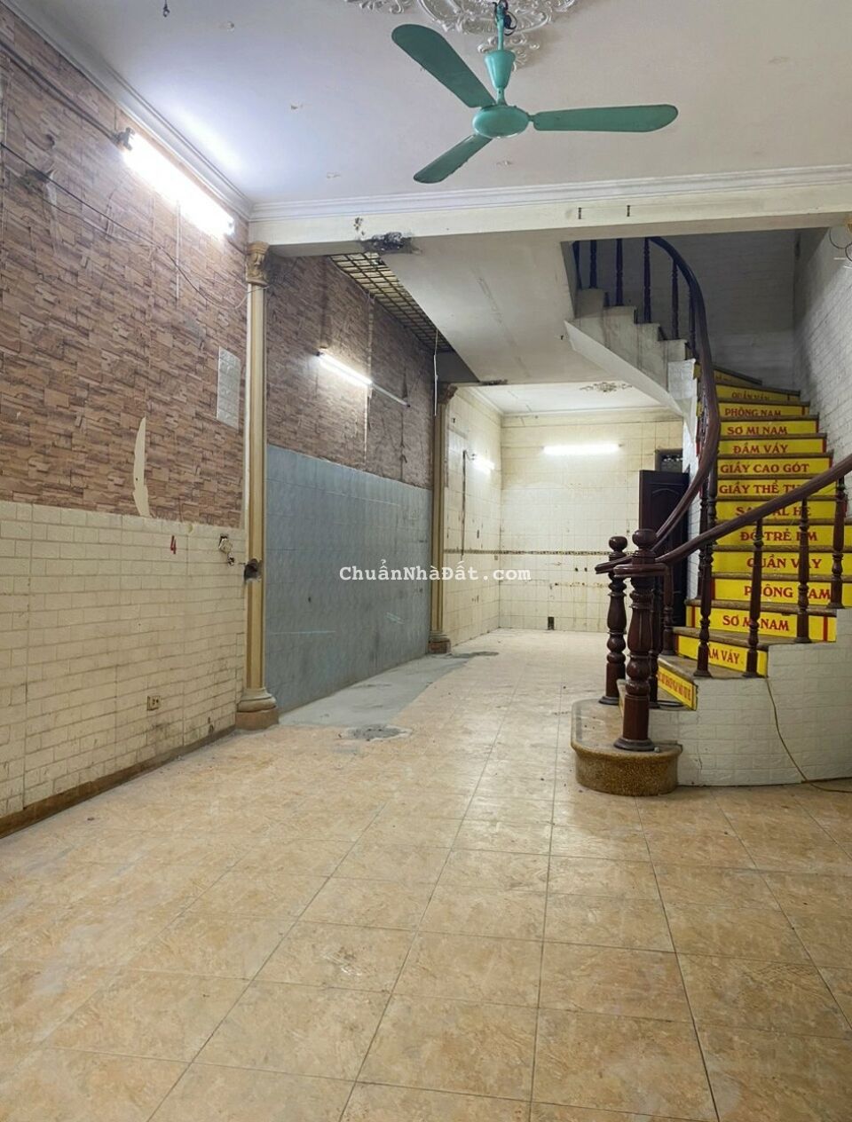 Cho thuê nhà mặt đường Thụy Khuê Tây Hồ 85M x 4T giá 23 triệu, kinh doanh số một