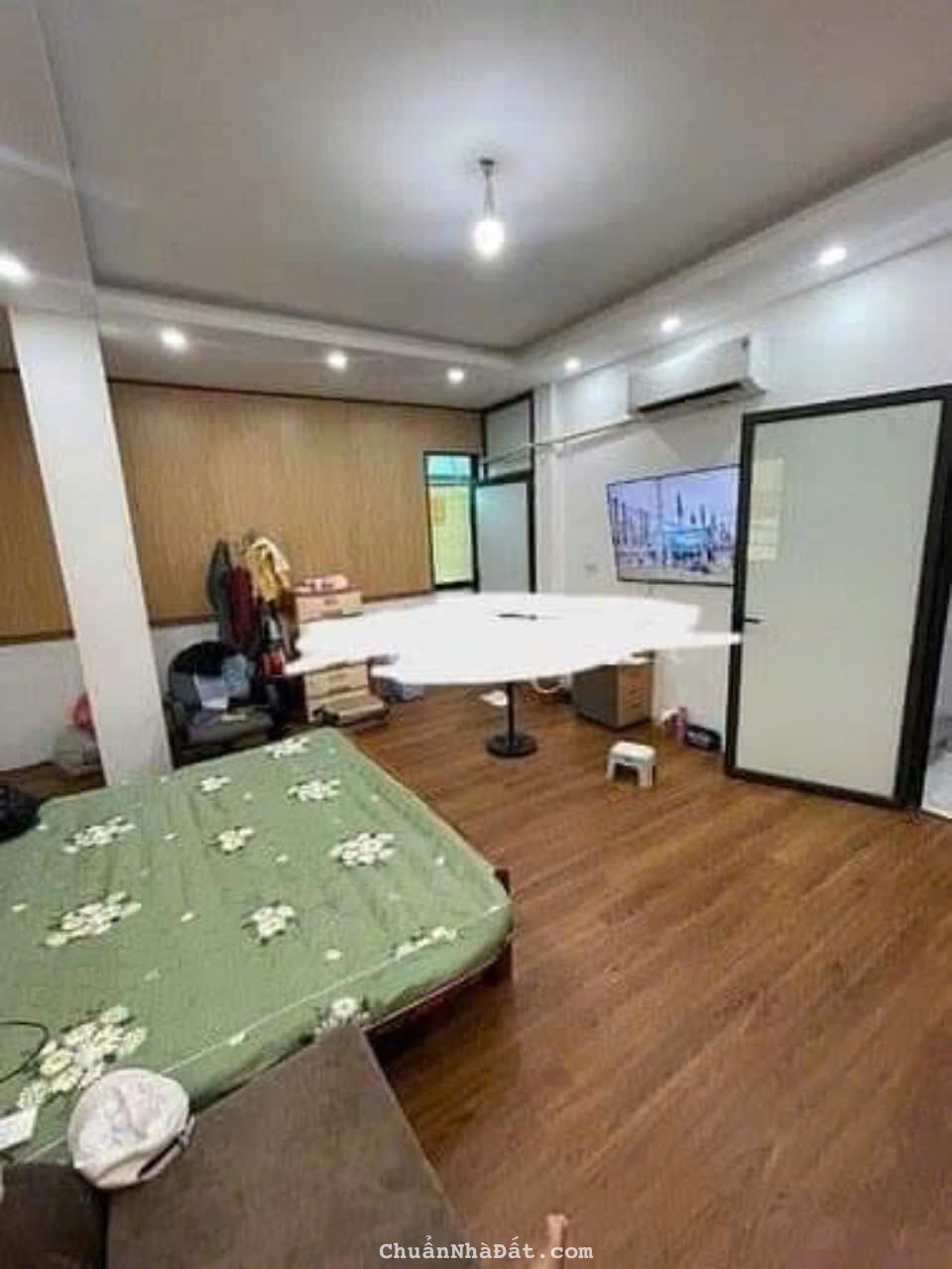 Cho thuê nhà MP Đặng Thùy Trâm - Hoàng Quốc Việt 48m x 3T giá 35tr, lô góc, KD số một Cho thuê nhà MP Đặng Thùy Trâm - Hoàng Quốc Việt 48m x 3T giá 35tr, lô góc, KD số một