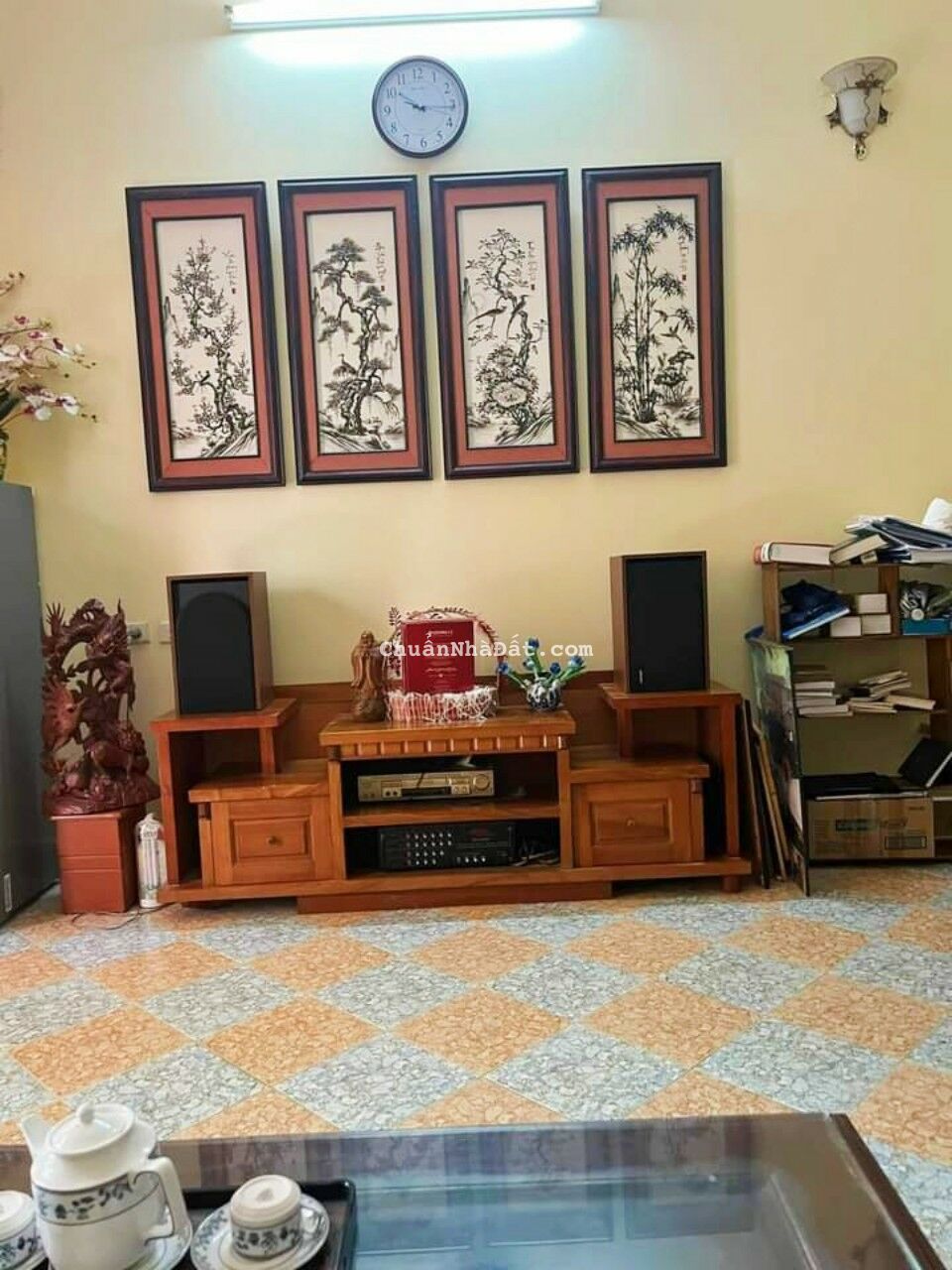 Cho thuê nhà Cầu Giấy phố Nghĩa Đô 100m x 5T, ô tô, kinh doanh