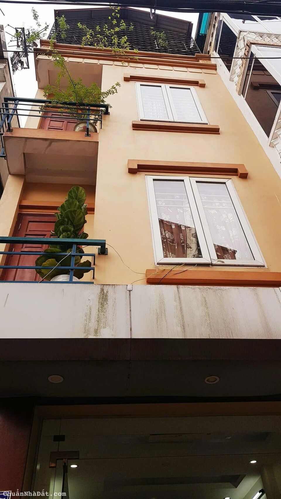 Cho thuê nhà ngõ ba gác Giải Phóng - Hoàng Mai 40m - 4 tầng - Giá 16,5 triệu Cho thuê nhà ngõ ba gác Giải Phóng - Hoàng Mai 40m - 4 tầng - Giá 16,5 triệu