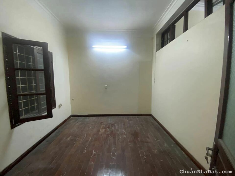 Cho thuê nhà Ngõ 194 Giải Phóng, Thanh Xuân 64m x 3.5T giá 16tr, PL, ô tô