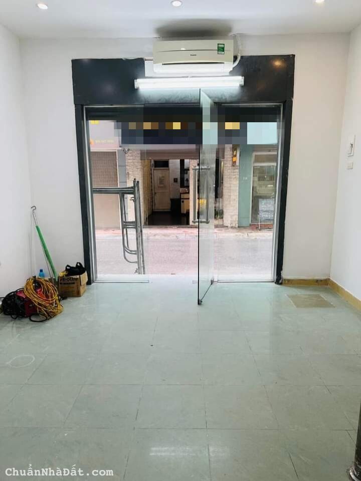 Cho thuê nhà ngõ ô tô tránh Huỳnh Thúc Kháng  Đống Đa 30m x 4T giá 20tr