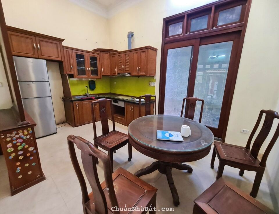 Cho thuê nhà Nam Từ Liêm đường Lê Đức Thọ 60m x 4T, 5 ngủ, ngõ 3m