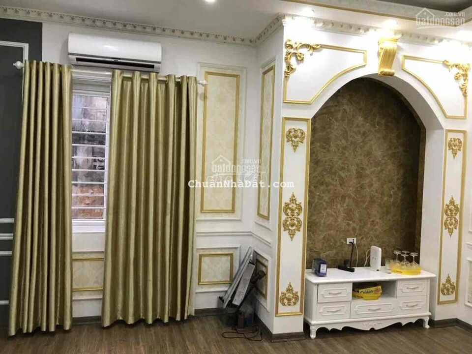 Cho thuê nhà  phố Tây Sơn, Đống Đa 35m x 4T - 3P, 3VS giá 14 triệu, nhà đẹp, đủ đồ