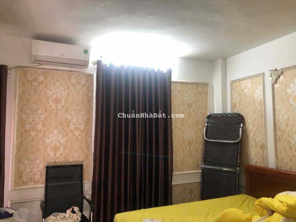 Cho thuê nhà  phố Tây Sơn, Đống Đa 35m x 4T - 3P, 3VS giá 14 triệu, nhà đẹp, đủ đồ