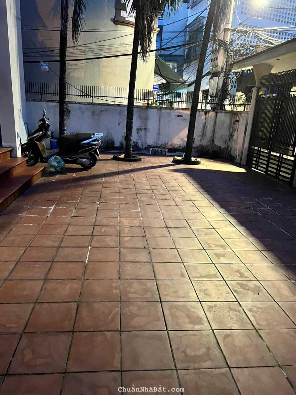 Cho thuê nhà  Định Công Hạ - Hoàng Mai DT 120m2 -  - Giá 13tr, 5 ngủ, nhóm, GĐ