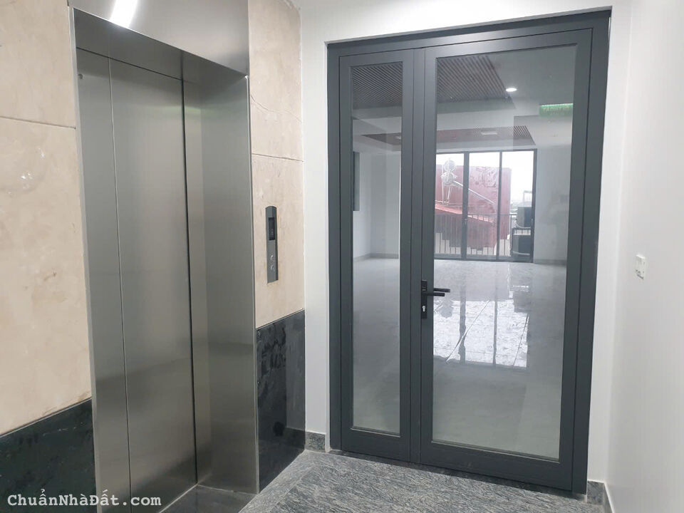 Cho thuê tòa VP 110m x 7T giá 79TR Yên Lạc Hai Bà Trưng THANG MÁY, PCCC đầy đủ 