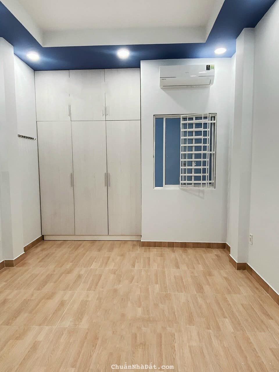 Bán Nhà nhỏ xinh, tài chính nho nhỏ chỉ với 2ty6 cho 33m2 tại Q11, 1trệt 2 lầu, fullsổ hồng pháp lý