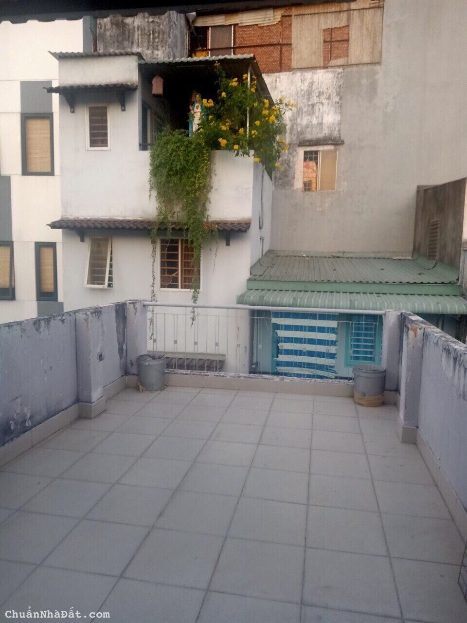 Bán nhà 42m2, xây 2 lầu, Nguyễn Huy Lượng, P14, Bình Thạnh. Gần BV Ung Bứu giá 2ty5 Bán nhà 42m2, xây 2 lầu, Nguyễn Huy Lượng, P14, Bình Thạnh. Gần BV Ung Bứu giá 2ty5