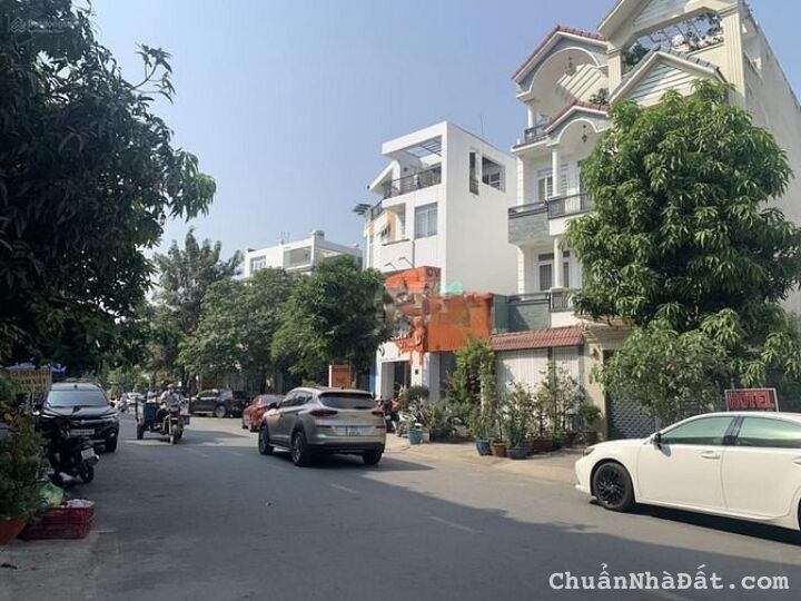 Bán GẤP! đất Q12, 100m2, sổ hồng pháp lý đầy đủ, khu dân cư an ninh và tiện íích. Chỉ 2 tỷ. Bán GẤP! đất Q12, 100m2, sổ hồng pháp lý đầy đủ, khu dân cư an ninh và tiện íích. Chỉ 2 tỷ.