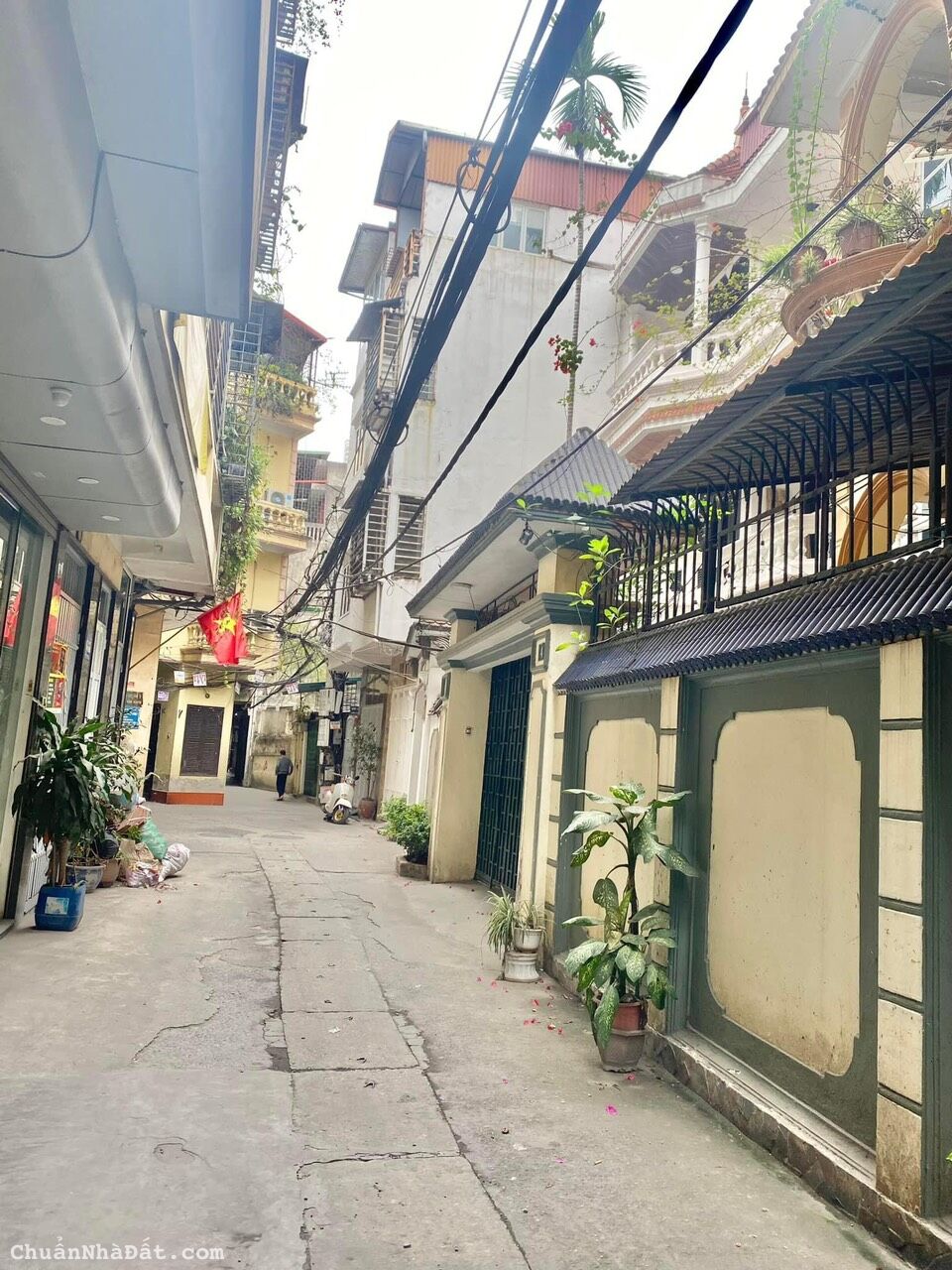 nhà xây mới, khách chốt ra lộc