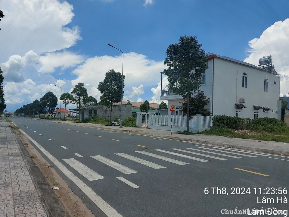 Cần bán đất khu đô thị Đinh Văn -  Lâm Hà giá chỉ 2,7 tỷ