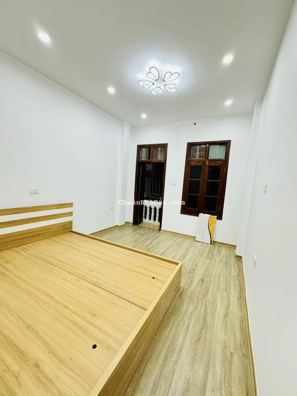 Kim Ngưu - Nhà đẹp dân xây, đầy đủ nội thất, 3.95 tỷ