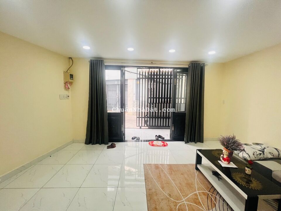 Căn góc 2 mặt thoáng, ô tô đến nhà, 58m2 nở hậu, 5.9 Tỷ , 3 tầng, Lý Thường Kiệt, P4, Gò Vấp.