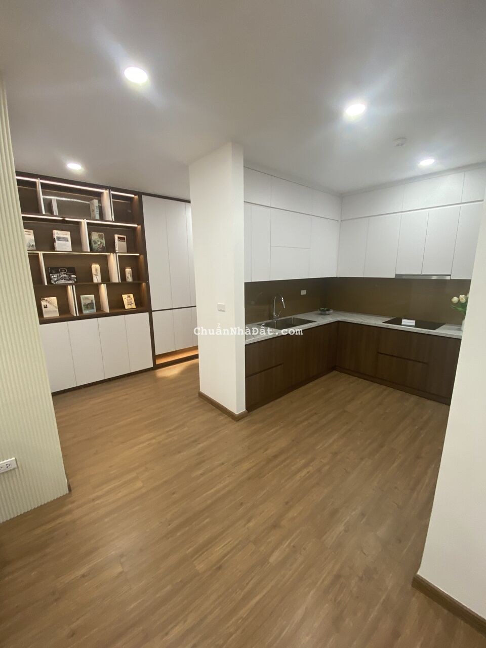 Cập nhật các căn hộ chuyển nhượng giá tốt nhất hiện tại, đã có sổ hồng tại Le Grand Jardin