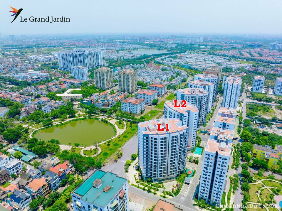 Bán căn 2 ngủ tầng trung, cạnh Vinhome Riverside giá 3,x tỷ đã bao thuế VAT và KPBT