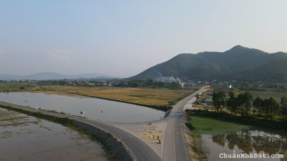 (Duy nhất) Bán đất gần chợ ngã 3 Tu Vũ: LÔ GÓC 2 mặt đường 16 × 20m tiện ở, kinh doanh - Nhỉnh 1.x 