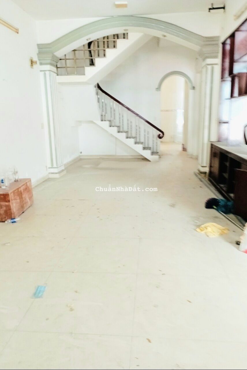 Bán nhanh BUILDING MẶT TIỀN 160m2, ngang 8m,Nguyễn Thái Bình, Quận Tân Bình.