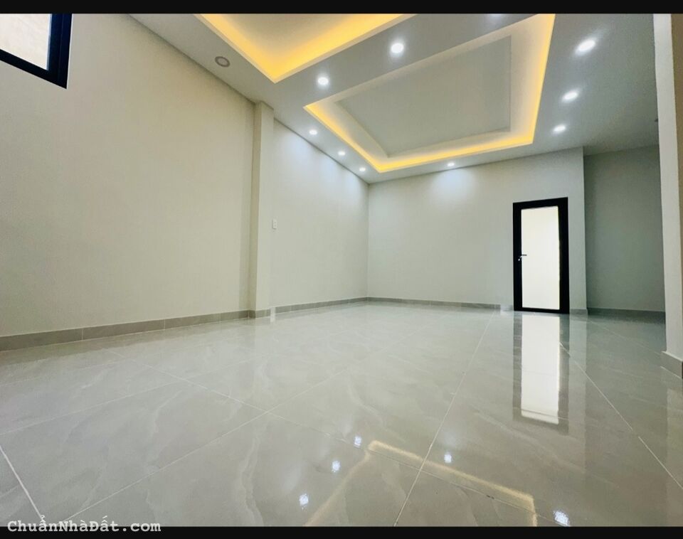 Hẻm xe tải thông, ngang 4.5m, nở hậu 6m, đường Tạ Quang Bửu, Quận 8. Hẻm xe tải thông, ngang 4.5m, nở hậu 6m, đường Tạ Quang Bửu, Quận 8.