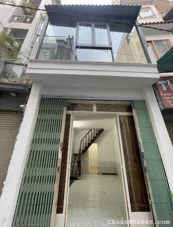 Nhà cho thuê 60m2 – 3 phòng ngủ, Đường Nguyễn Đình Chiểu, Quận 3.