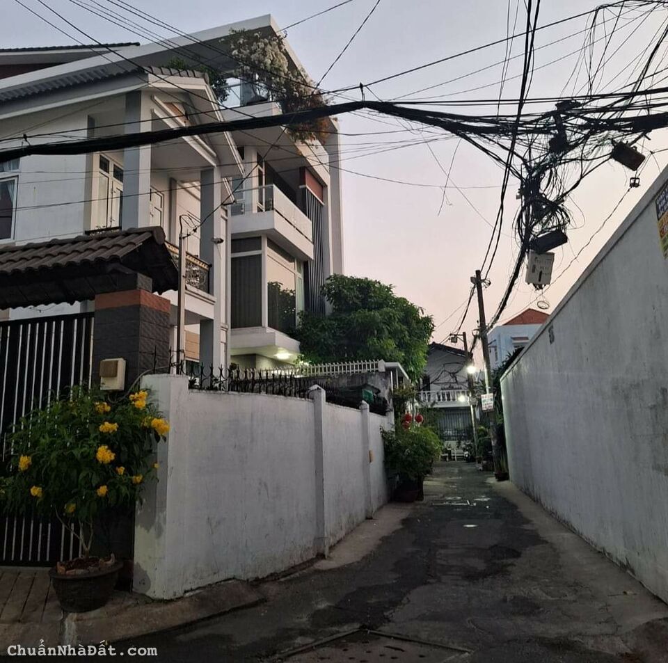 Nhà 1 trệt , 1 lửng , 2PN 
Đường số 5 , Linh Chiểu , Thủ Đức .
