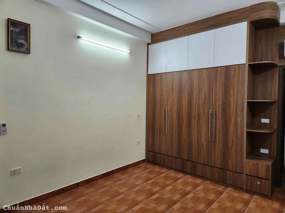 BÁN NHÀ ĐƯỜNG KIM GIANG, NHÀ ĐẸP, SỔ PHÂN LÔ, 40M2 GIÁ 5.55TỶ