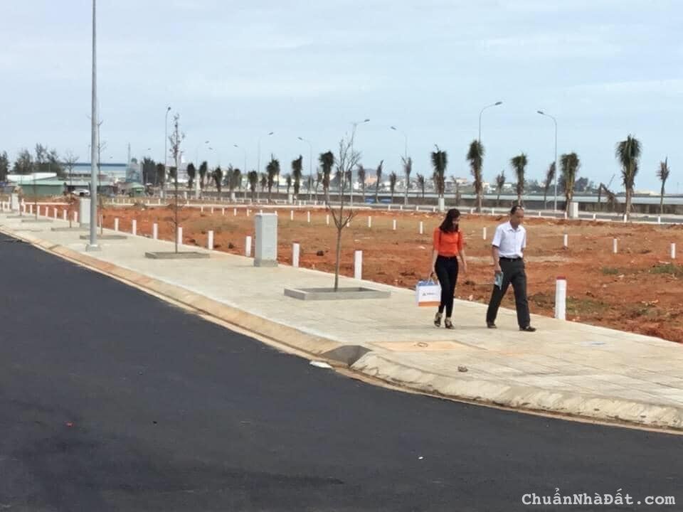 Cần bán nền đất gần trung tâm thị xã bến cát bình dương . 