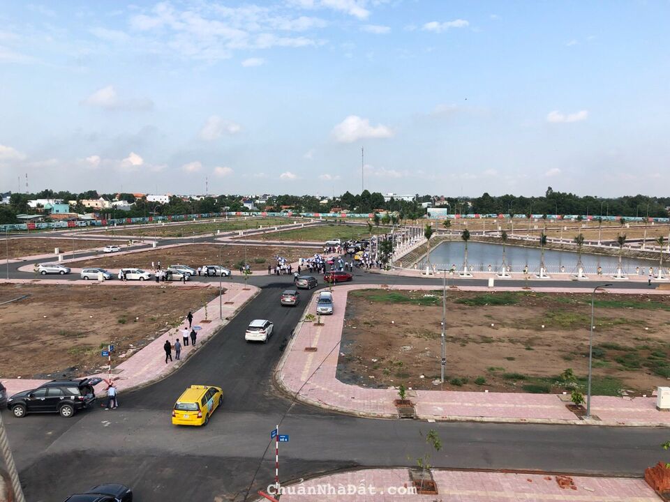 Chính chủ ngợp bán gấp nền đất thổ cư 100m2 ngay trung tâm thủ thừa . Chính chủ ngợp bán gấp nền đất thổ cư 100m2 ngay trung tâm thủ thừa .